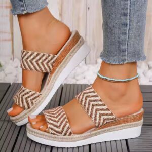French flat bottomed plus size one word slippers - Image 5