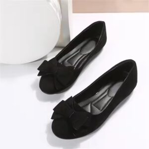 Lightweight soft soled bean shoes for spring and autumn - Image 3