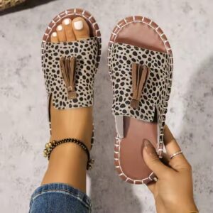 Plus size Platform Slippers Women's 2024 Summer New European and American Tassel Beach Women's Shoes Size 43 - Image 7