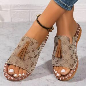 Plus size Platform Slippers Women's 2024 Summer New European and American Tassel Beach Women's Shoes Size 43 - Image 6