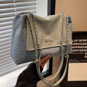 Casual soft leather large capacity versatile chain shoulder bag - Image 1