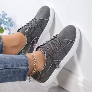Women comfortable canvas fashion casual shoes - Image 3