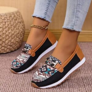 spring new canvas women flat casual shoes cloth shoes - Image 1