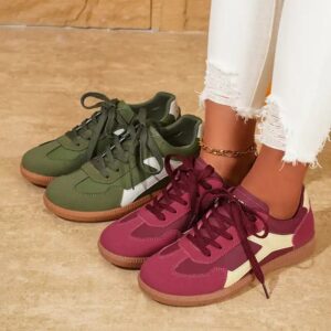 2024 spring and autumn new fashion thick sole fashion casual large size women's board shoes - Image 3