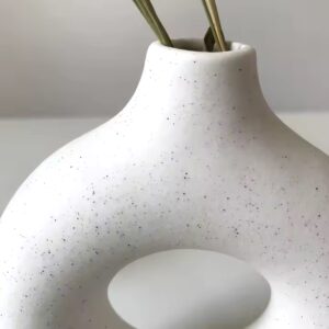 hot selling vase modern style home decoration doughnut white ceramic vase with 3 sizes - Image 6