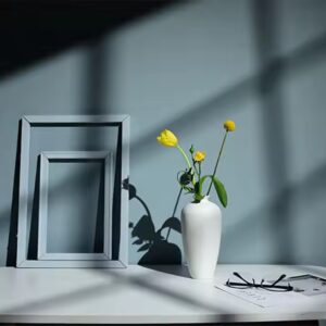 Nordic Style White Ceramic Flower Vase with Reactive Glaze Tabletop Vases Home Decor - Image 4