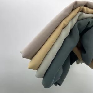Wholesale Solid Color Malaysian Hijabs Women Turban Scarf Pearl Chiffon Bubble Long Hijab - Image 7