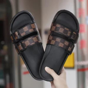 2024 New Slippers Men's Summer Casual Shoes for Men Outdoor Comfortable Soft Sole Slides Beach Sandals Size 38-47 Dropshipping - Image 1