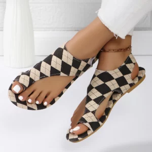 Women Sandals 2024 New Summer Flats Clip Toe Sandals Beach Designer Sandals Sling Back Fashion Casual Shoes for Women Flip Flops - Image 1