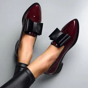 2024 New Women's Loafers Bow Decor Pointed Toe Flat Shoes for Women Patent Leather Shallow Mouth Commuter Daily Casual Shoes - Image 3