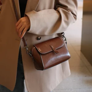 Oil Wax Cowhide Leather Cross Body Small Bag for Women Fashionable and Versatile Shoulder Shell Hand Bag Ladies Casual Phone Bag - Image 5