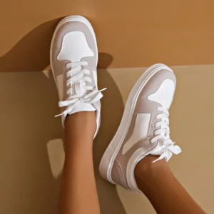 2024 White Red Sports Skate Shoes Ladies Large Size 42 Low Top Casual sneakers Ladies flat comfortable leather skates - Image 6