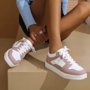 2024 White Red Sports Skate Shoes Ladies Large Size 42 Low Top Casual sneakers Ladies flat comfortable leather skates - Image 3