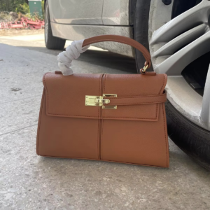 Large-size trapezoidal bag 2025 new niche design large-capacity single-shoulder crossbody bag ladies handheld small square bag - Image 4