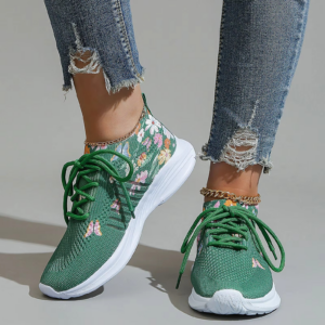 Women's Breathable Knitting Shoes New Flying Weaving Sneakers Mesh Round Head Lace Up Soft Bottom Comfortable Sneaker For Women - Image 6
