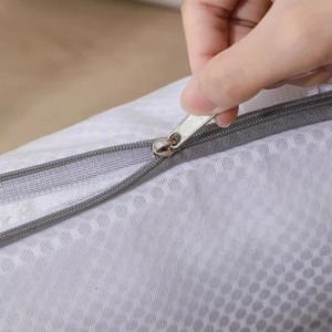Upgraded Laundry Hand Bags Reusable Washing Machine Clothing Care Wash Bag Mesh Net Bra Socks Lingerie Underwear Laundry Storage - Image 5