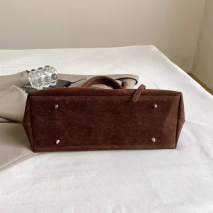 PU Buckle Versatile Large Capacity Belt Decorative Tote Bag New Matte Retro Niche Design Handbag Commuting Leisure Womens Bag - Image 3