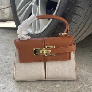 Large-size trapezoidal bag 2025 new niche design large-capacity single-shoulder crossbody bag ladies handheld small square bag - Image 1