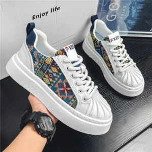 New Men's Casual Sports Shoes Comfortable Breathable Trendy and Versatile Sneakers Flat-soled Outdoor Sports Little White Shoes - Image 2