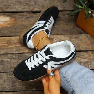 Women Sneakers Shoes Fashion Casual Flat Designer Shoes for Women Outdoor Comfortable Classical Sneakers Women Zapatos De Mujer - Image 1