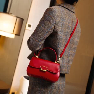 2025 New Wedding Bag High Quality Handbag Women's Shoulder Bag Versatile Single Shoulder Crossbody Bag Commuter Small Square Bag - Image 6