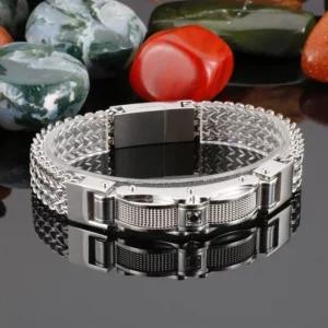 Fashionable and Trendy High-quality Stainless Steel Electroplated Gold Color Inlaid Zircon Men's Bracelet As A Gift To Friends - Image 4