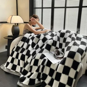 Winter Thick A Grade Plaid Coral Fleece Soft Warm Thick Bed Blankets Plush Sofa Blanket Bedding Sheet Home Office Supplies - Image 6