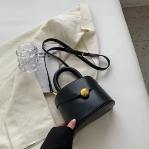 Designer Solid Color PU Crossbody Bag 2024 New Ladies Unique Magnetic Buckle Flip Bucket Bags Simple Elegant Party Handbag Trend - Image 2