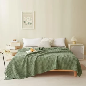 Xinjiang cotton moisture absorbent and breathable new class A hollow gauze summer towel quilt - Image 4