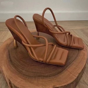 Very small designer brand, elegant and simple atmosphere, wood grain wedge sandals, cross-strap shaped heels high heels sandals - Image 3