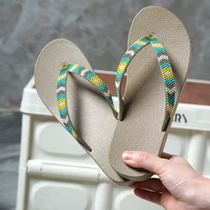 Women Slippers Summer Outside Slope Heel Flip Flops Women Fashionable Beach Shoes Casual Vacation Outdoor Slippers Pantuflas - Image 4