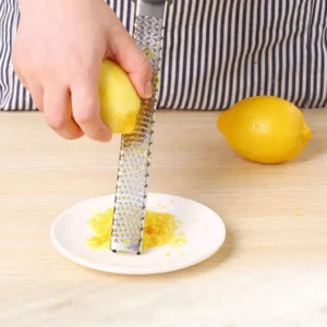 Handheld Cheese Grinder Stainless Steel Garlic Grater Vegetable Fruit Grinder Lemon Zester Citrus Ginger Cheese Grinding Tools - Image 3