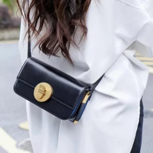 Spring and Summer New Design Retro Crossbody Small Square Bag Armpit Bag for Women Fashionable and Versatile - Image 1