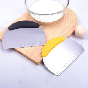 Stainless Steel Pastry Cutter Flour Pastry Scraper Chopper Scale Dough Pizza Cutter Comfortable Handle Kitchen Baking Tools - Image 4