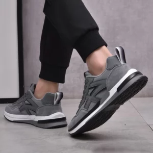 Men's Lightweight Casual Sports Shoes Soft-soled Dad Shoes Outdoor Running Shoes Fashionable Casual Shoes Breathable Sole Shoes - Image 2