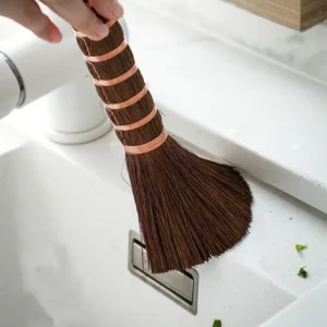 SHIMOYAMA Natural Pot Brush Coconut Brown Long Handle Non-stick Oil Washing Pan Brushs Kitchen Hang Type Wok Dish Cleaning Brush - Image 2