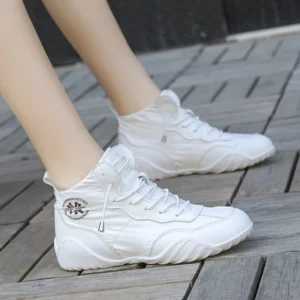 Women's Canvas Shoes 2024 New Fashion White High Top Casual Shoes Comfortable Flat bottom Lace Up Ladies Sneakers Tenis De Mujer - Image 2