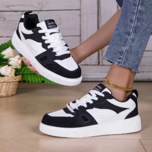 Women Shoes Skateboarding Shoes For Men Fashion Sneakers Lightweight White Black Sports Running Outdoor Casual Shoes Size36-46 - Image 1