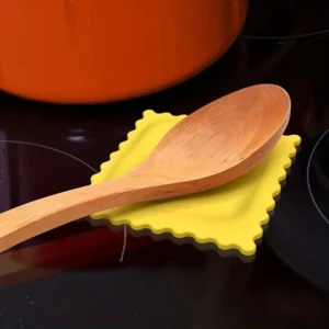 1pc Cartoon Biscuit-Shaped Soup Spoon Rest - Heat Insulating and Anti-Scalding Mat for Kitchen Gadgets for Restaurant Kitchen - Image 2