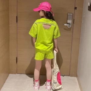 Girls Summer Set 2023 New Children's Clothing Set Mid to Big Girls' Short Sleeve T-shirt Shorts Korean casual sports two-piece - Image 4