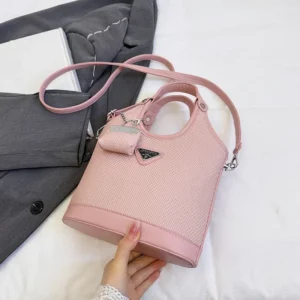 Elegant Vintage Leather Crossbody Bag For Women Minimalist Luxury Designer Handbag With Letter Logo Chic Casual Style - Image 2