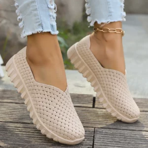2024 Flat Light Fashion Woven Women's Shoes Large Size Soft Sole Mother Leisure Hollow Out Cloth Shoes Sports Shoes - Image 1