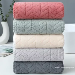 Thickened coral velvet towel adult bath towel household quick dry cleaning face towel microfiber beach towels - Image 3