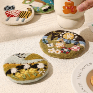 Handmade Wool Felt Coaster Anti-scalding Tabletop Insulation Mat High Temperature Resistant Cartoon Childlike Placemat Bowl Mat - Image 4