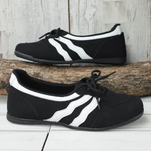 Fashion Trend Womens Color Block Lace-up Sneakers 2025 New Shallow Mouth Flat Casual Shoes Retro Single Shoes - Image 3