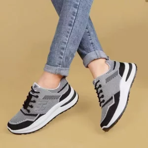 Spring and Summer New Flying Weaving Women's Sports Fashion Versatile Running Shoes Mesh Breathable Casual Student Womens Shoes - Image 1