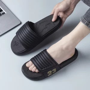 Summer Men's Sandals Fashionable Casual Beach Holiday Slippers Men's Lightweight Shoes New Outdoor Comfortable Casual Sandals - Image 3