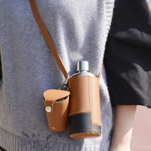 304 Stainless Steel Hip Flask For Man with Funnel And Cups 500ML Bigger Portable Liquor Water Bottle With Leather - Image 1