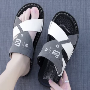 Summer New Men's Sandals Comfortable and Non slip Slippers Outdoor Beach Sandals Casual Flat Shoes - Image 4