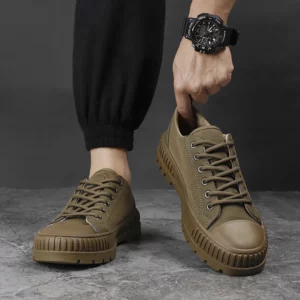 Men's Outdoor Shoes Men Non-slip Wear-Resistant Working Shoes Man Work Low-top Military Training Shoes Labor Insurance Sneakers - Image 1
